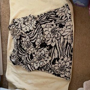 White with black etching blouse